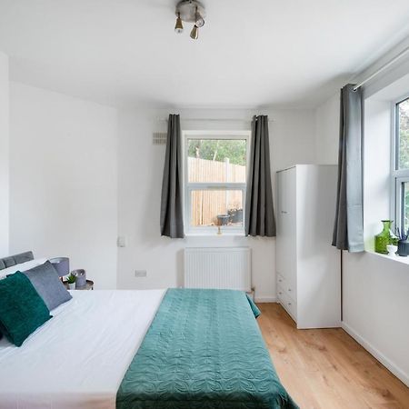 Apartments In Brixton Next Door To Brockwell Park London Eksteriør billede
